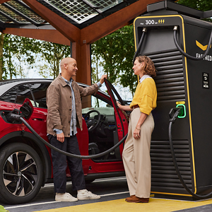 Autobelastingen: eerste stappen Kabinet Jetten om elektrisch rijden aantrekkelijker te maken