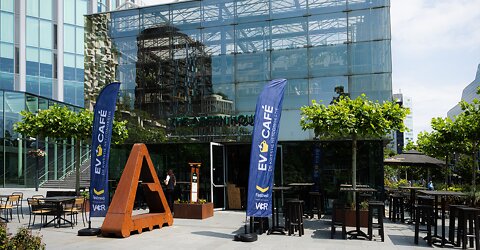 EV-café Mei 2026: Laadmix in steden meer op snelladen