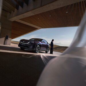 Nieuwe Mazda CX-6e: Meer details interieurdesign én vanaf nu te bestellen