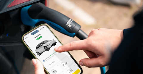 Elektrische rijders ontvangen vergoeding voor ontlasten stroomnet in Gelderland