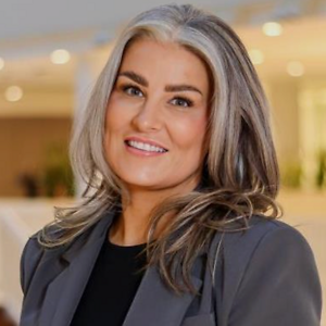 Marina van Helvoort draagt stokje als directeur Vereniging Elektrische Rijders over: “EV-landschap vraagt meer tijd voor mijn werkzaamheden in onderwijs en bij trainingen”