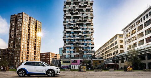 Eén jaar V2G-deelauto’s: MyWheels-vloot levert 2 MW aan stroom terug