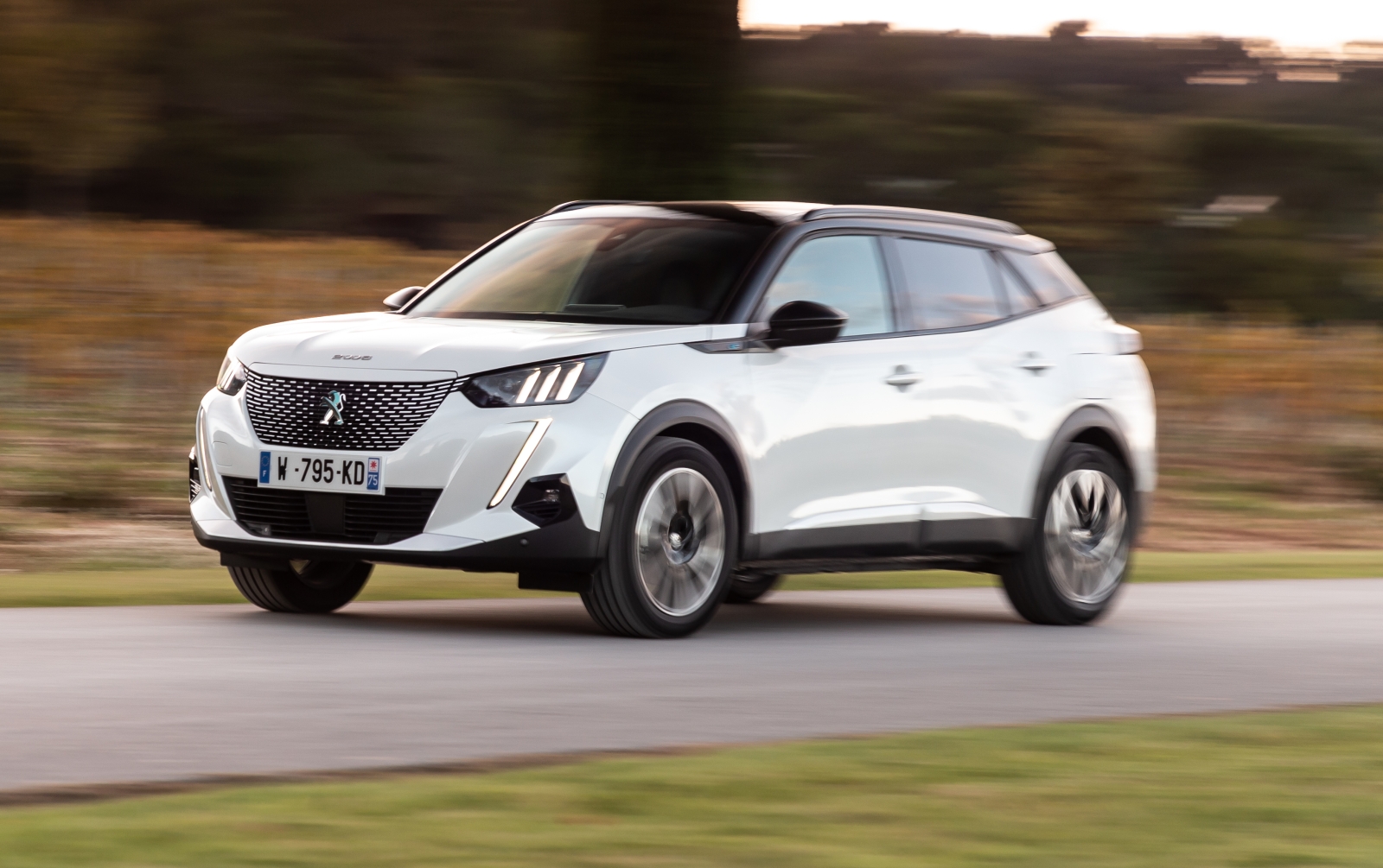 Peugeot 2008 Allure 2025: preço, ficha técnica, equipamentos e mais